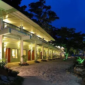 4* Курортный комплекс Camayan